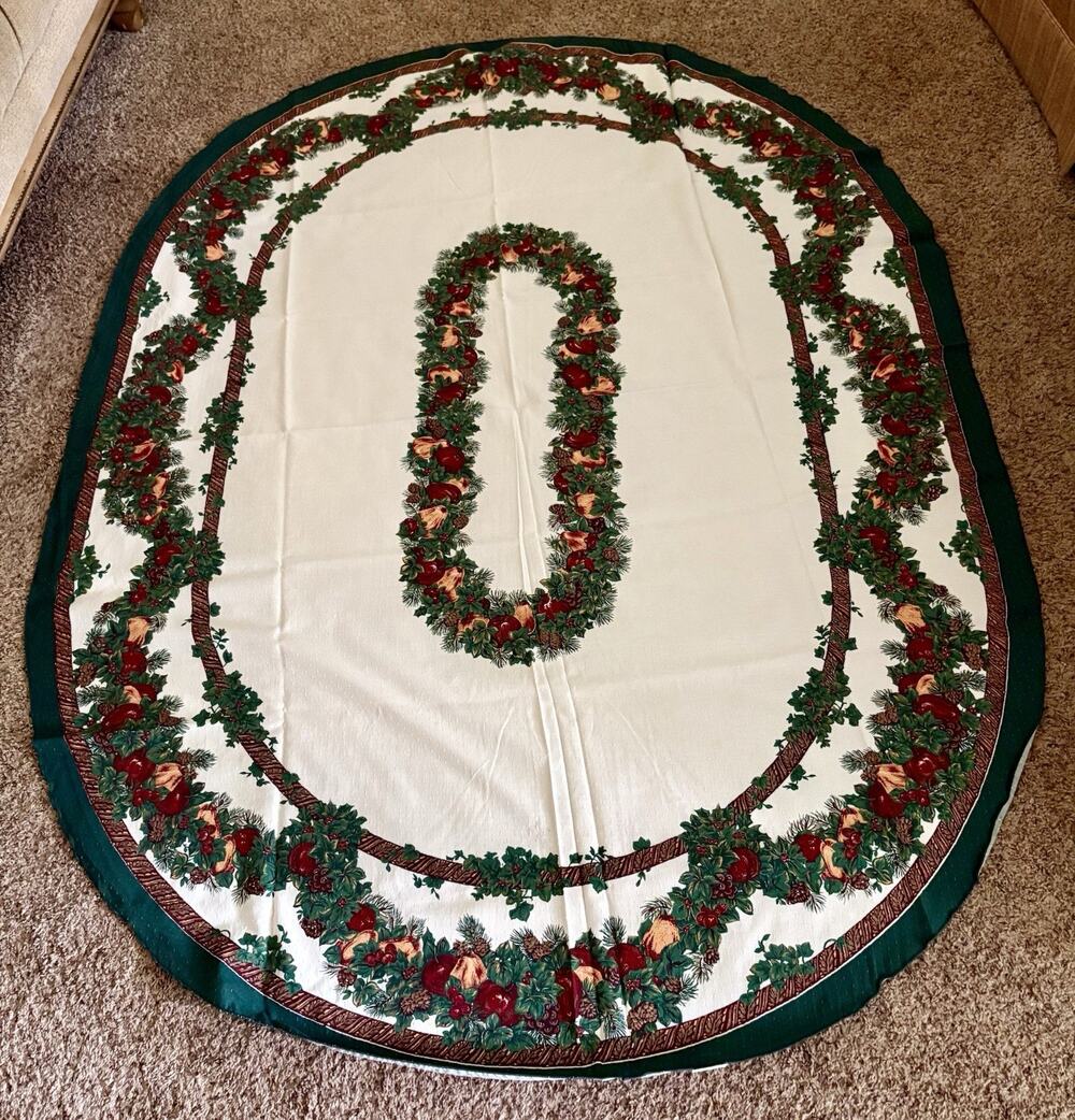 Fashion Industries Tablecloth Oblong 60x82” Harvest Pinecones Ivy